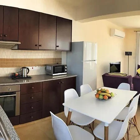 Ξενοδοχείο με διαμερίσματα New Day 3*